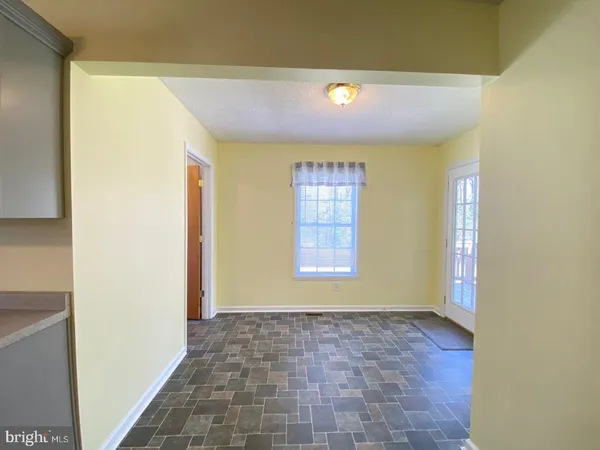 $368,000 | 427 Muscadine Trail, Baskerville, VA 23915