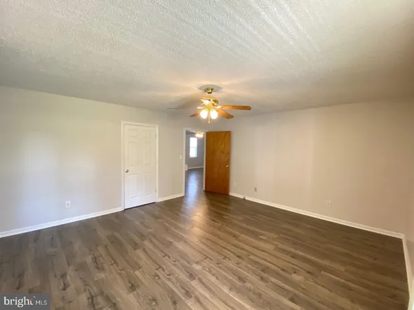 $368,000 | 427 Muscadine Trail, Baskerville, VA 23915