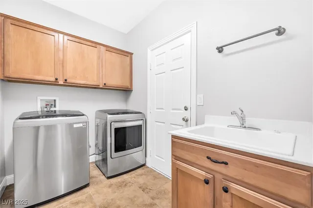 $2,550 | 10357 Borah Park Circle, Las Vegas, NV 89178