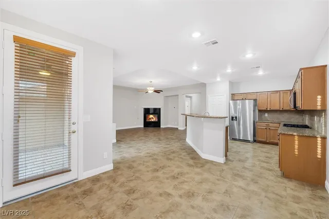 $2,550 | 10357 Borah Park Circle, Las Vegas, NV 89178