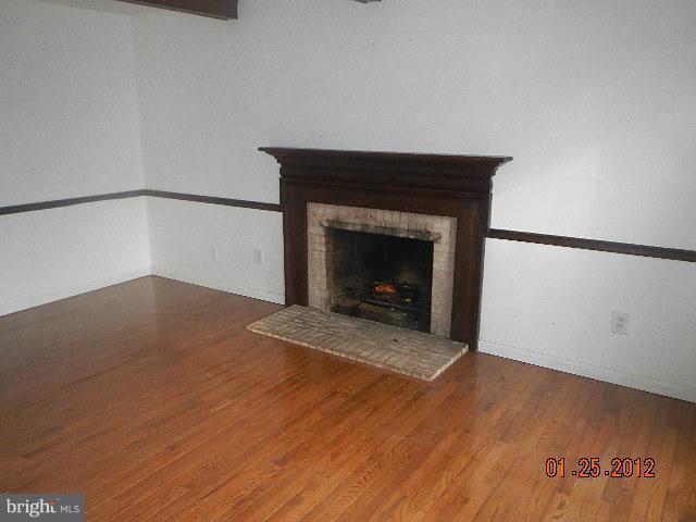 705 Bonifant Road Silver Spring, MD 20905 - Photo 6 of 10 Family Room