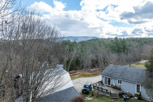 $425,000 | 135 Overlook Drive, Londonderry, VT 05148