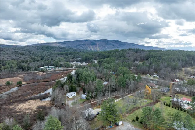 $425,000 | 135 Overlook Drive, Londonderry, VT 05148