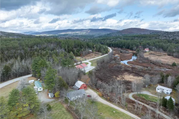 $425,000 | 135 Overlook Drive, Londonderry, VT 05148