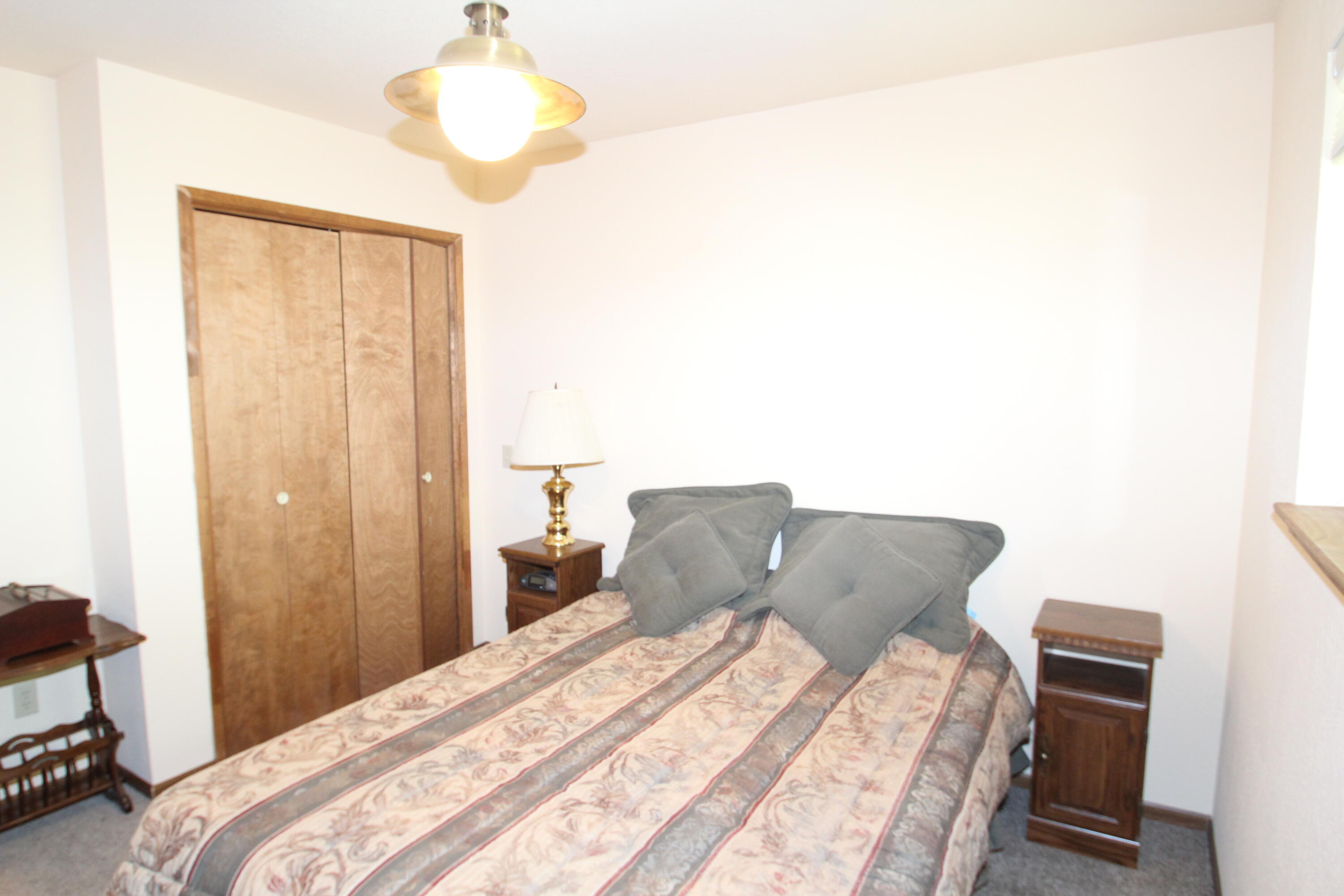 2101 Nelson Drive Springville, CA 93265 - Photo 4 of 59