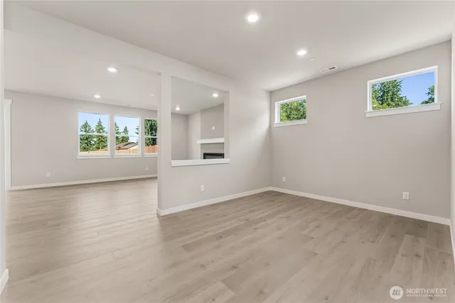 $769,995 | 5715 147th St Court East, Unit 2, Puyallup, WA 98375