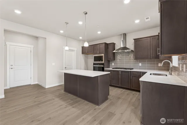 $769,995 | 5715 147th St Court East, Unit 2, Puyallup, WA 98375