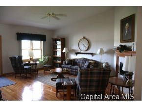 6700 Preston Drive Springfield, IL 62711 - Photo 3 of 20