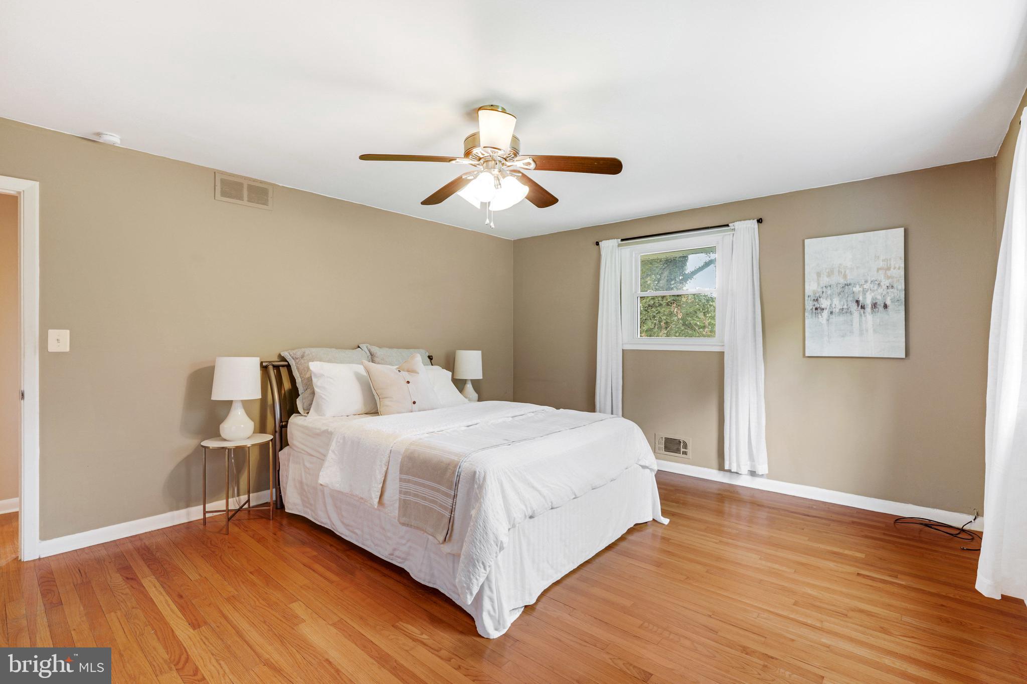 2403 Pot Spring Road Lutherville-Timonium, MD 21093 - Photo 24 of 42 Primary Bedroom