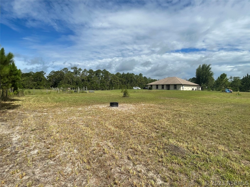 621 Ranchette Road New Smyrna Beach, FL 32168 - Photo 4 of 45 Gallery Image 4