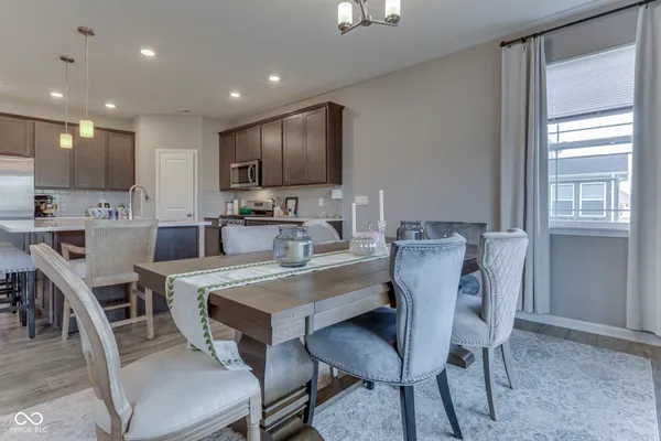 $425,000 | 948 Fred Lane, Greenwood, IN 46143