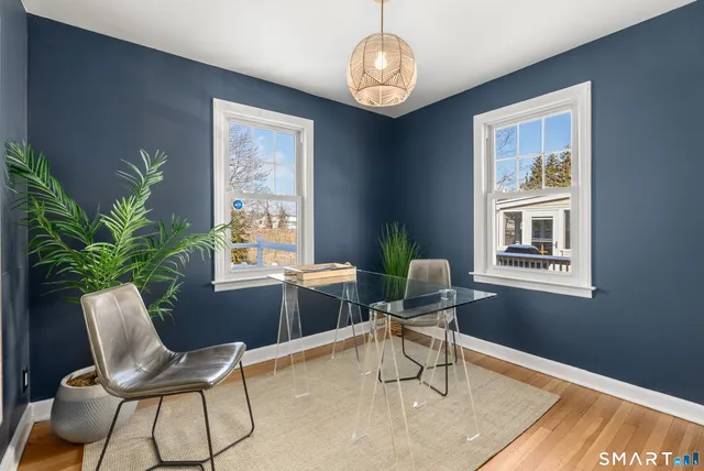 $1,175,000 | 98 Cambridge Street, Fairfield, CT 06824