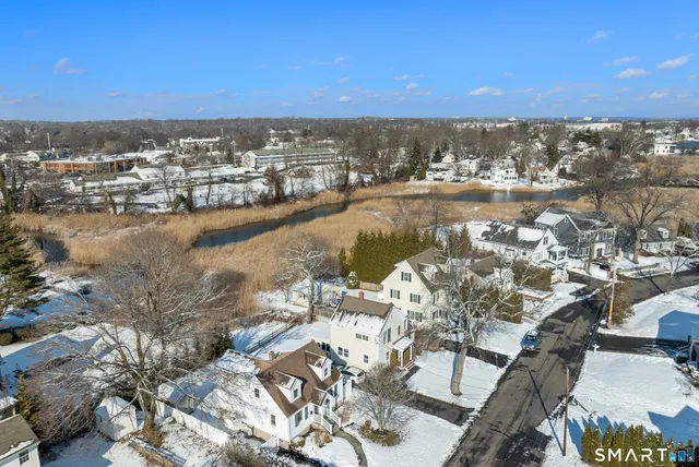 $1,175,000 | 98 Cambridge Street, Fairfield, CT 06824