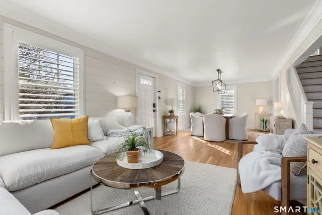 $1,175,000 | 98 Cambridge Street, Fairfield, CT 06824