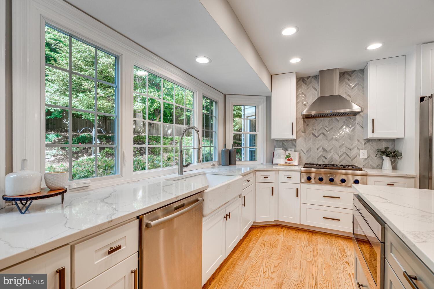 2815 Regina Drive Silver Spring, MD 20906 - Photo 16 of 60 Kitchen