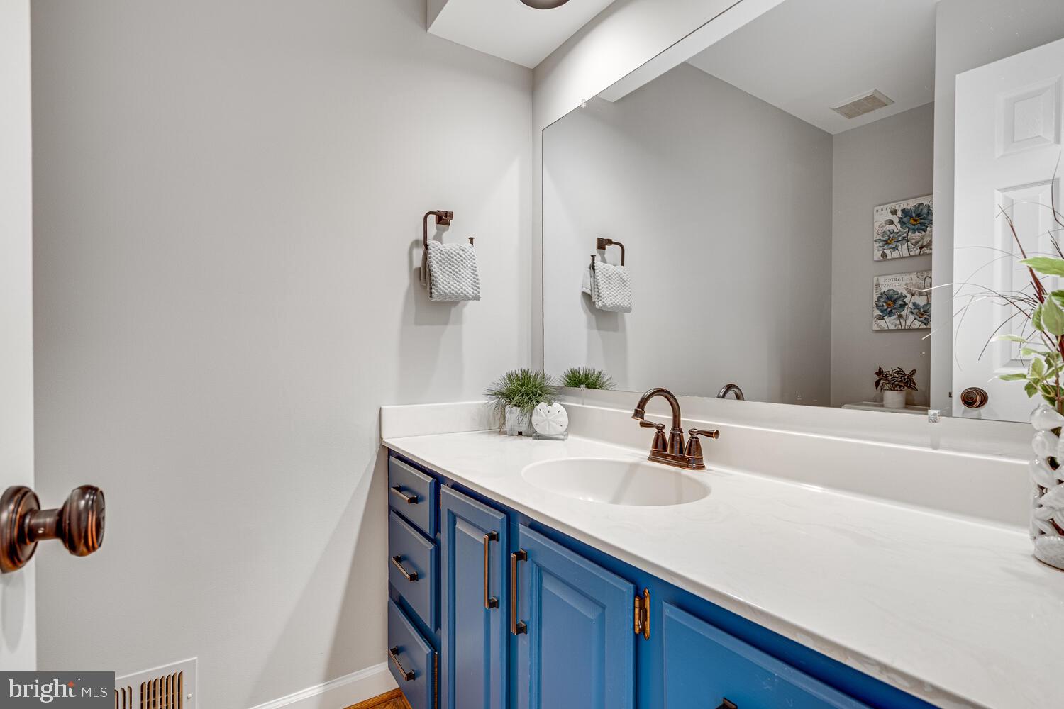 2815 Regina Drive Silver Spring, MD 20906 - Photo 26 of 60 Powder Room