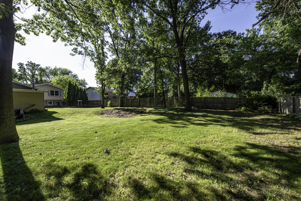 11211 8th Avenue Pleasant Prairie, WI 53158 - Photo 33 of 35 DSC_6688