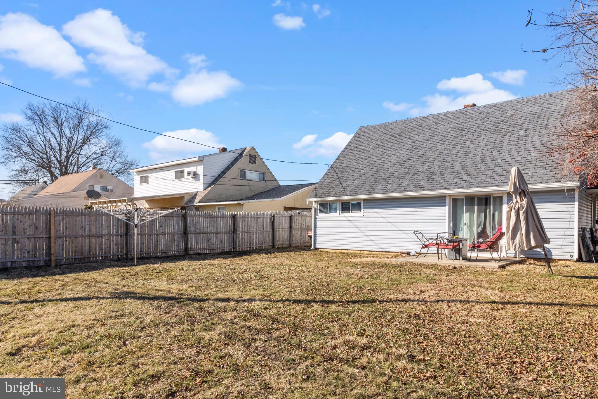 108 Goldengate Road Levittown, PA 19057 - Photo 19 of 20