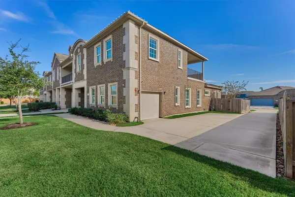 $395,000 | 2113 Solstice Boulevard, Spring, TX 77386