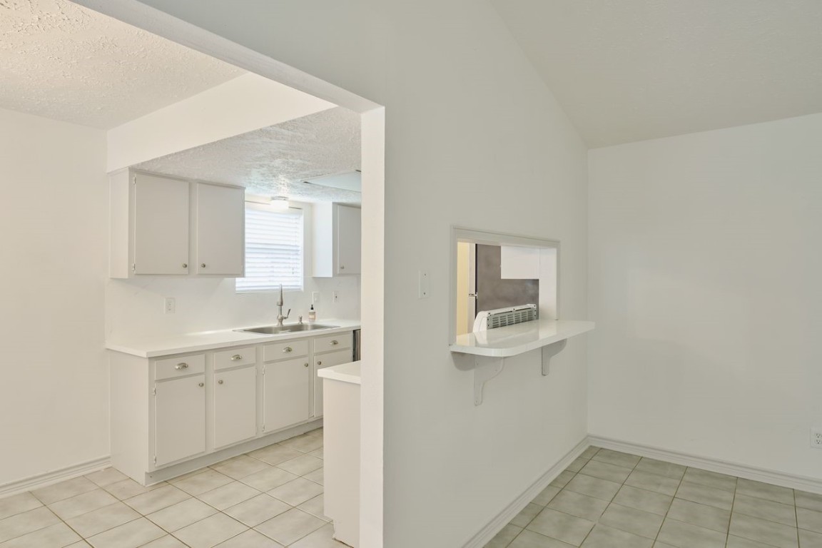 619 Pinewood Drive Conroe, TX 77385 - Photo 15 of 44