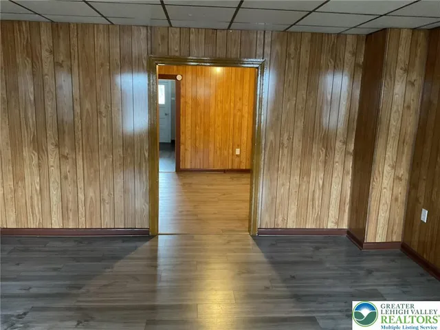 $1,000 | 221 Cherry Street, St. Clair, PA 17970