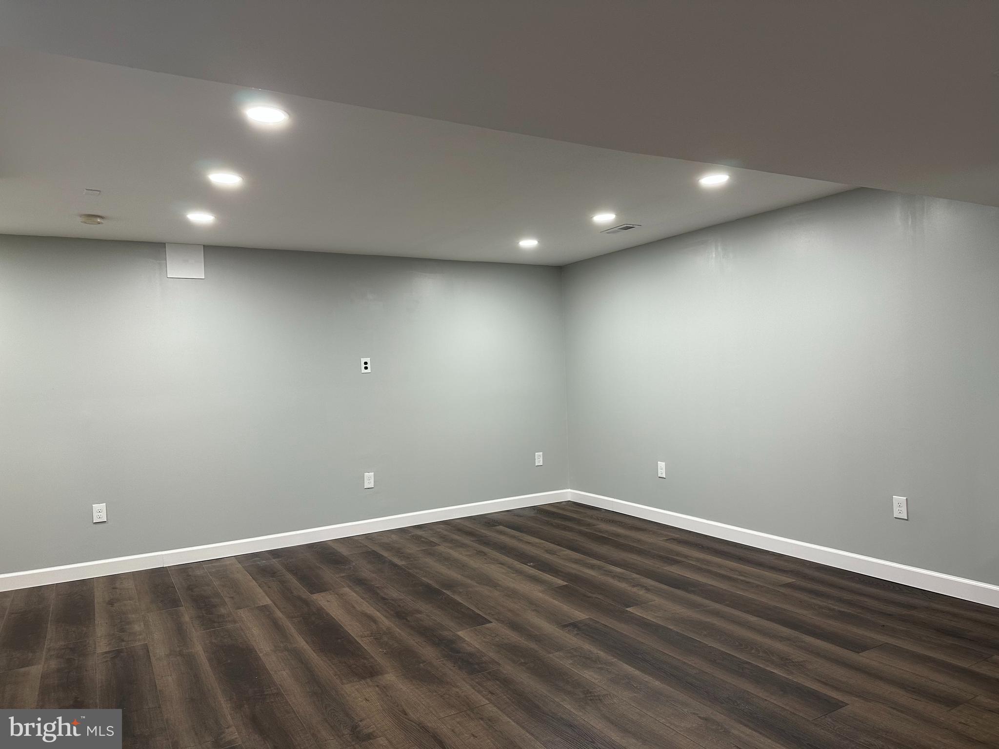 324 Jennings Road Severna Park, MD 21146 - Photo 21 of 28 a view of room and wooden floor