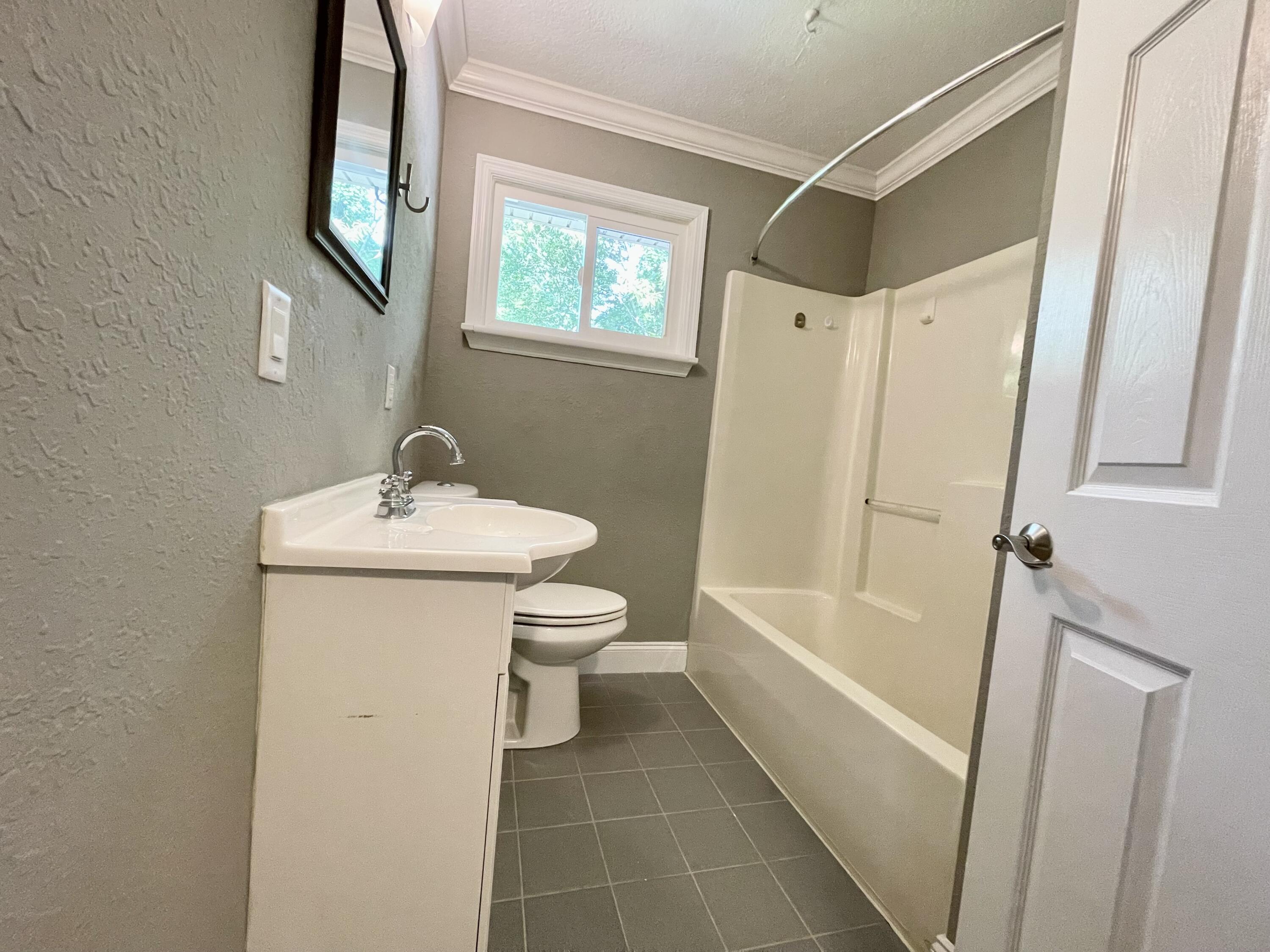 342 Elliott Street Soddy Daisy, TN 37379 - Photo 14 of 27 Bathroom