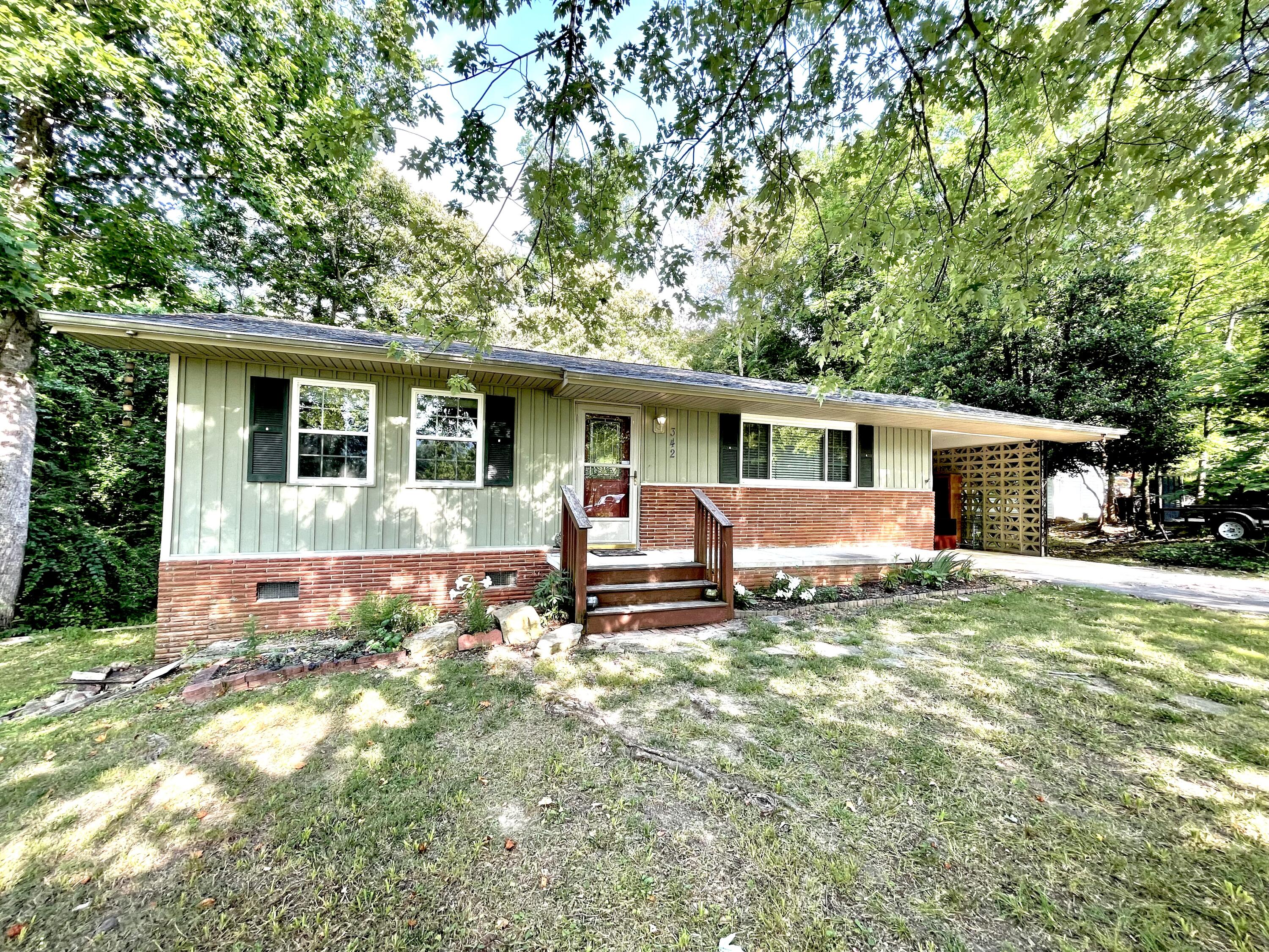 342 Elliott Street Soddy Daisy, TN 37379 - Photo 2 of 27 Front