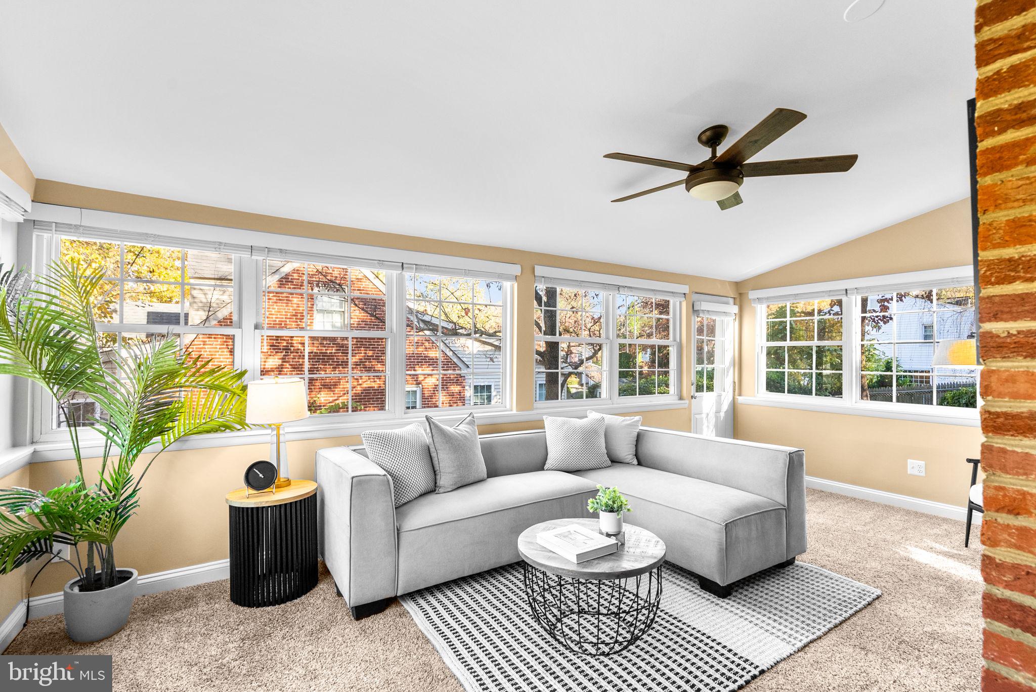 315 Hillmoor Drive Silver Spring, MD 20901 - Photo 4 of 45