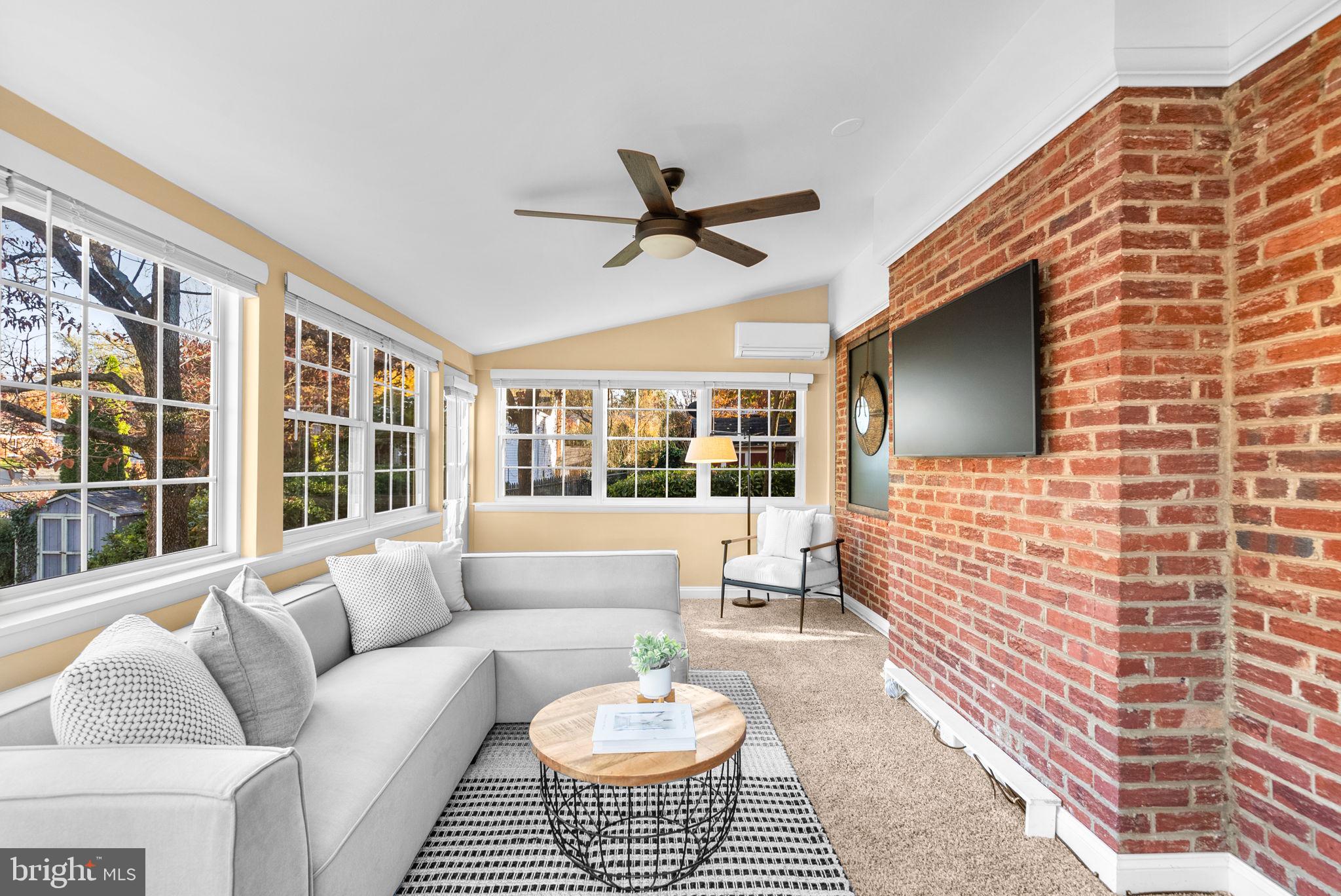 315 Hillmoor Drive Silver Spring, MD 20901 - Photo 6 of 45