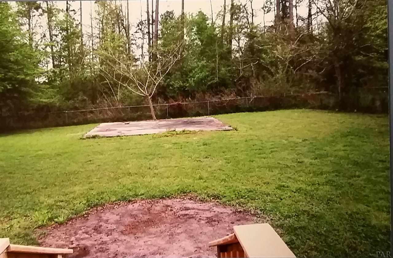 141 Crowndale Road Cantonment, FL 32533 - Photo 11 of 11