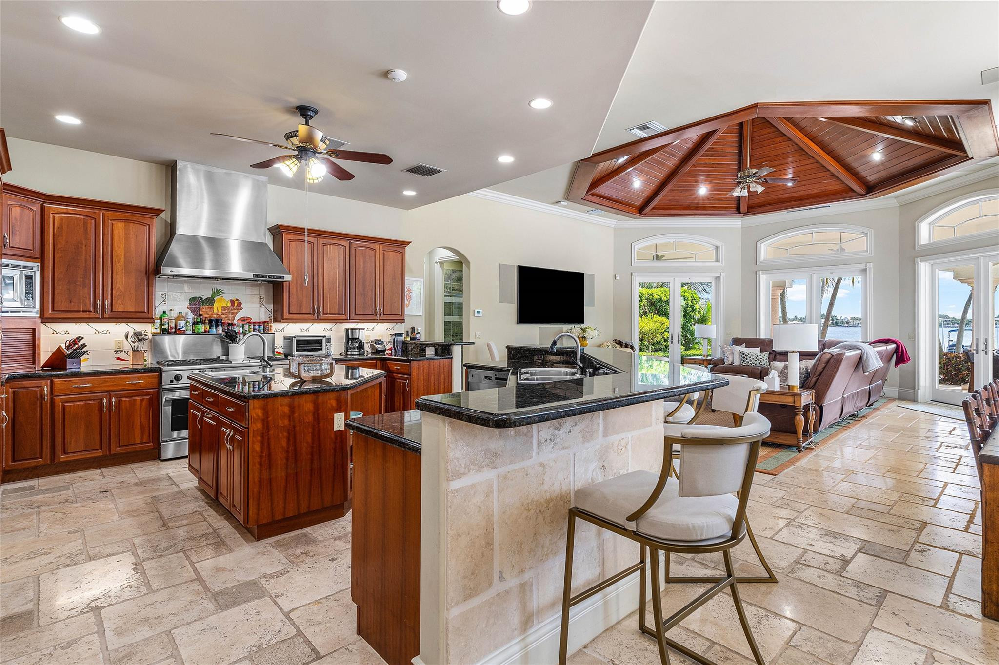 19022 Loxahatchee River Road Jupiter, FL 33458 - Photo 19 of 54 Photo 19