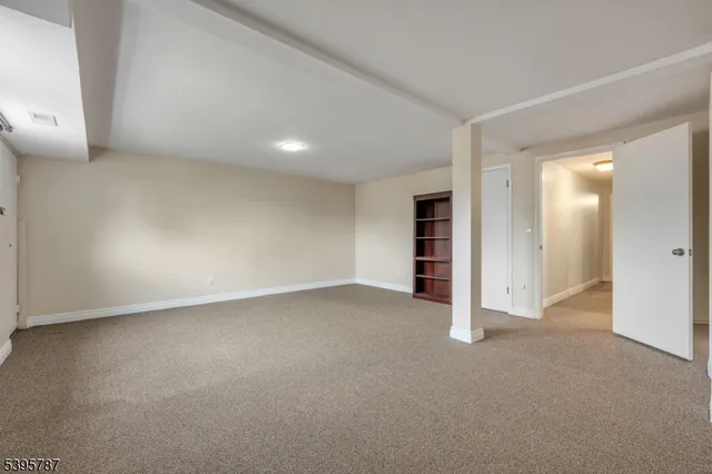 $549,000 | 1146 Stephanie Drive, Unit 1146, North Caldwell, NJ 07006