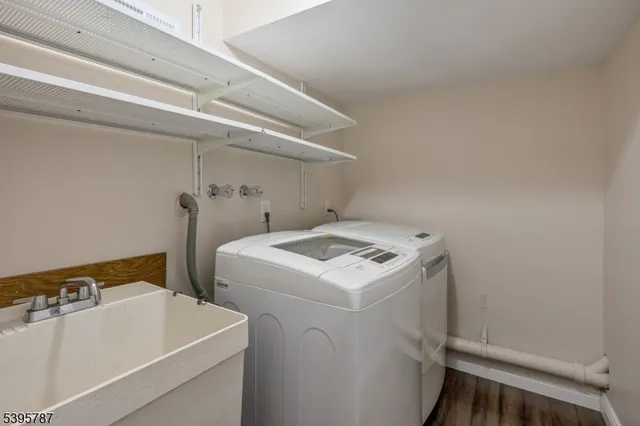 $549,000 | 1146 Stephanie Drive, Unit 1146, North Caldwell, NJ 07006