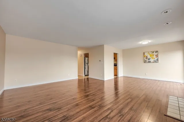 $549,000 | 1146 Stephanie Drive, Unit 1146, North Caldwell, NJ 07006