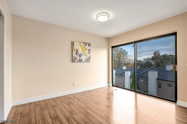 $549,000 | 1146 Stephanie Drive, Unit 1146, North Caldwell, NJ 07006