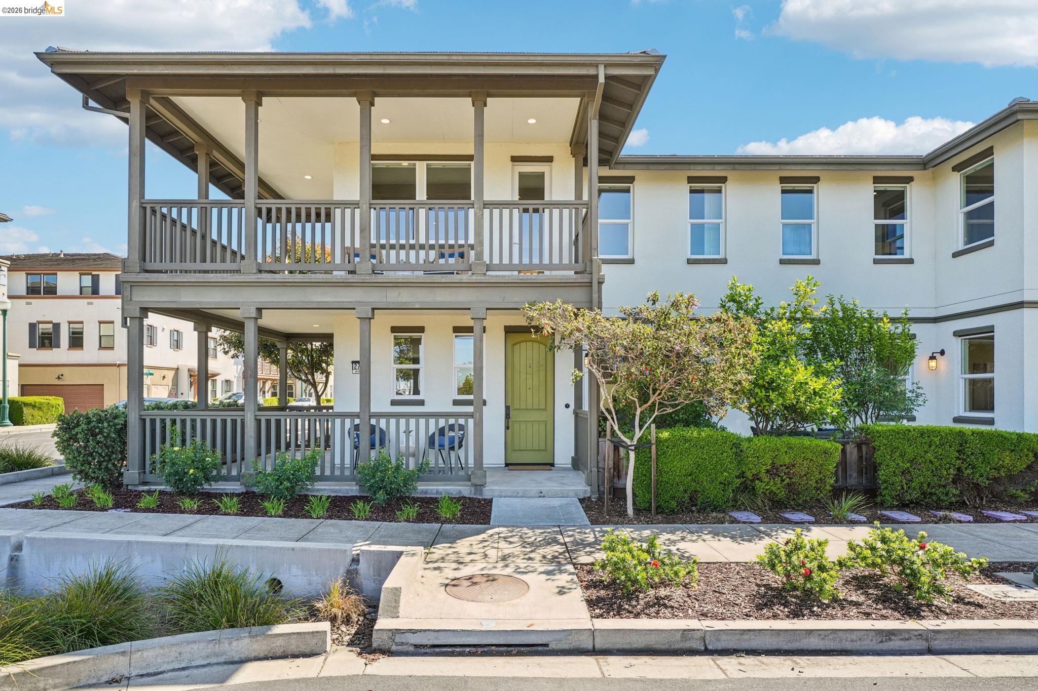 2770 Bette Street Alameda, CA 94501 - Photo 47 of 60 front view of a house with a porch