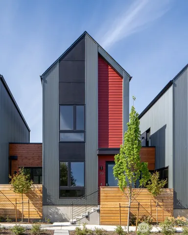 $749,000 | 204 Shepard Way Northwest, Bainbridge Island, WA 98110