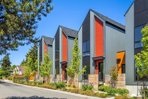 $749,000 | 204 Shepard Way Northwest, Bainbridge Island, WA 98110