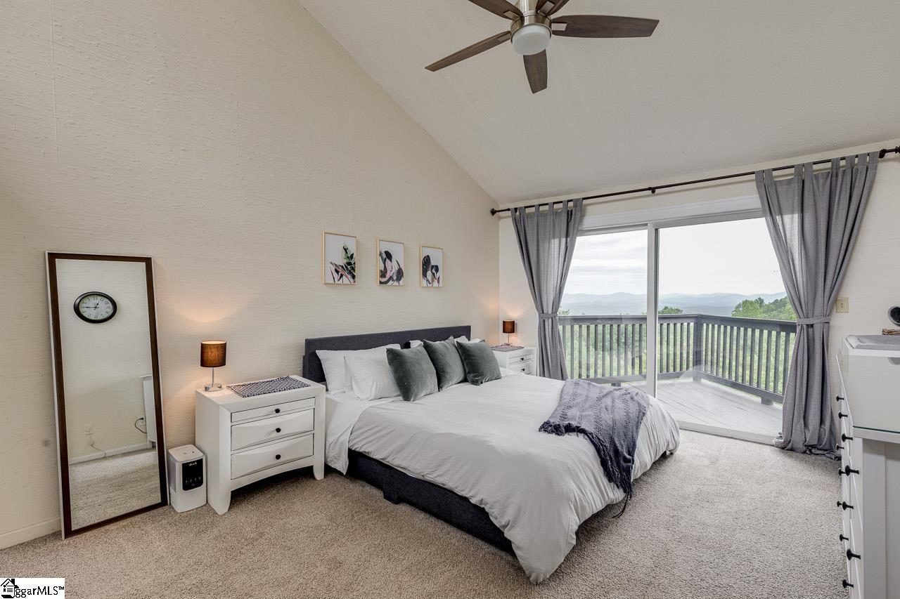 2 Hickory Ridge Greenville, SC 29609 - Photo 12 of 33