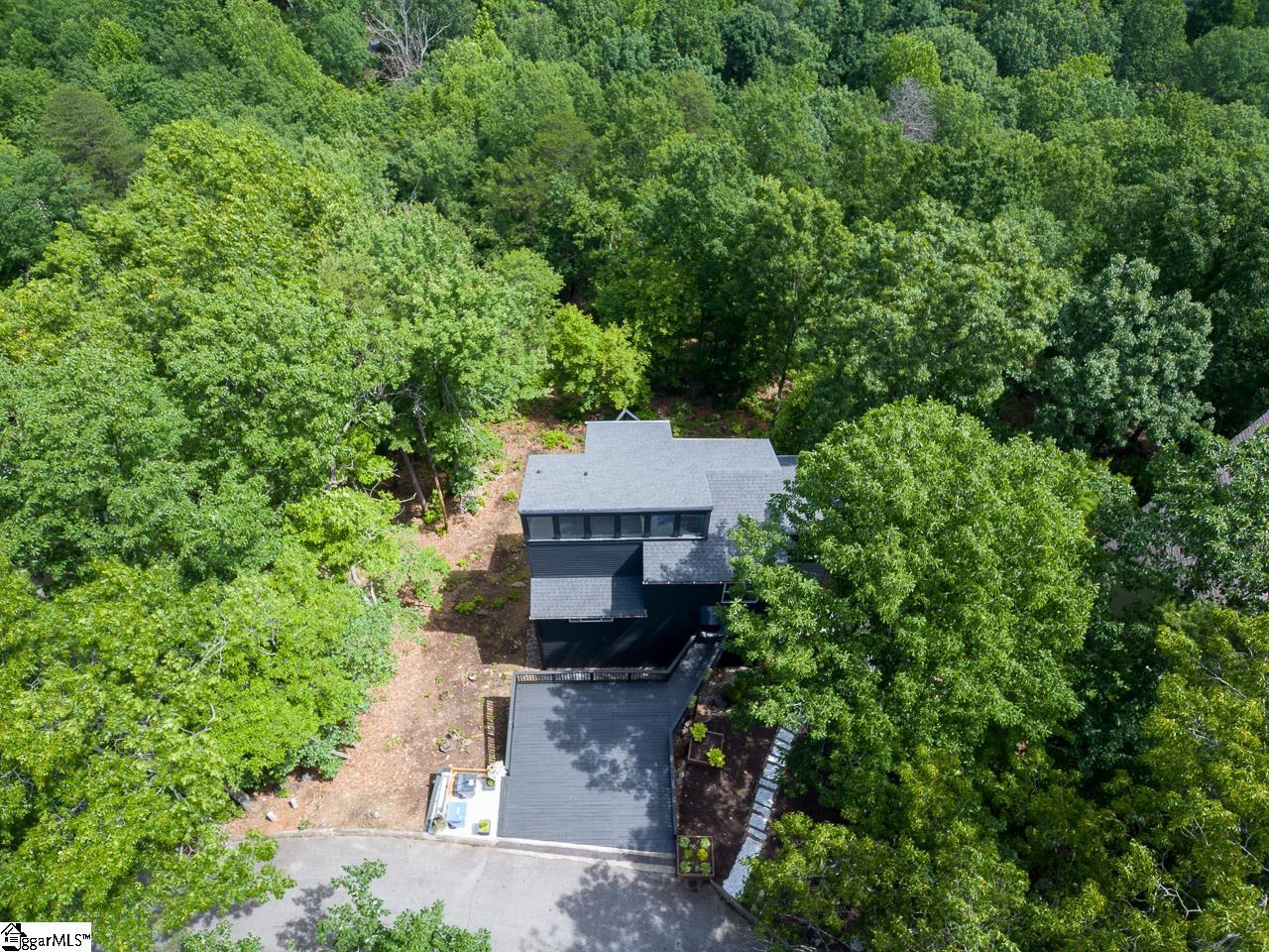 2 Hickory Ridge Greenville, SC 29609 - Photo 28 of 33