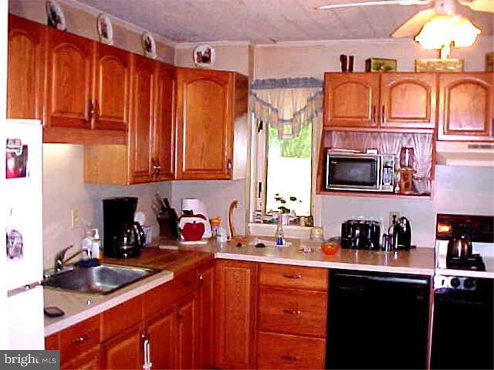 1113 Brooke Boulevard Reading, PA 19607 - Photo 10 of 11 Gallery Image 10