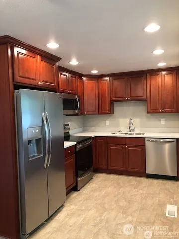 $3,750 | 605 155th Avenue Southeast, Bellevue, WA 98007