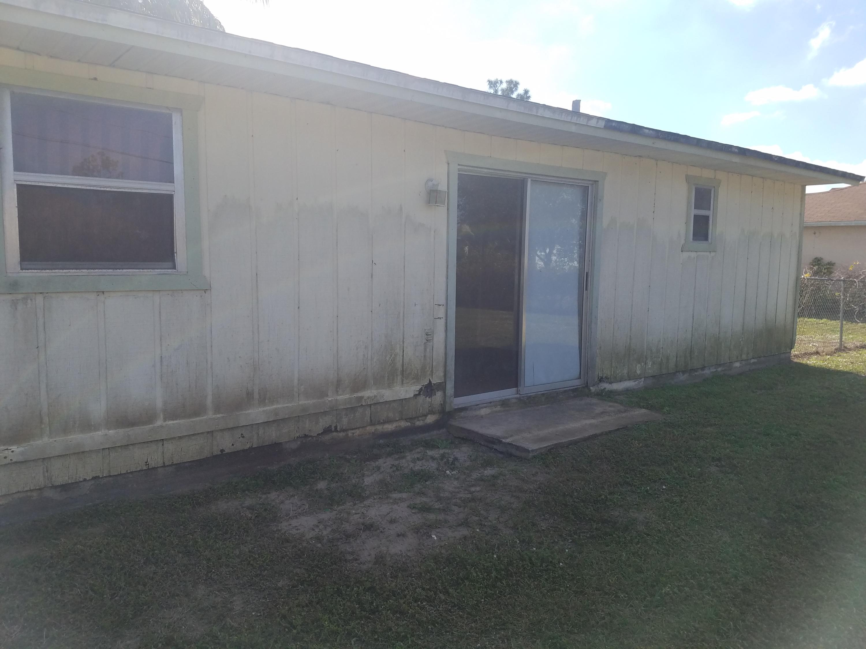 871 Southwest Harvard Road Port St. Lucie, FL 34953 - Photo 21 of 25 20171219_121535