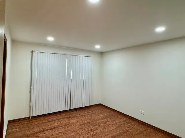 $3,500 | 8548 Bethany Lane, Tinley Park, IL 60487