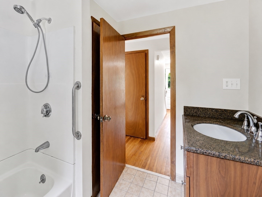 30 Keans Road Burlington, MA 01803 - Photo 21 of 34