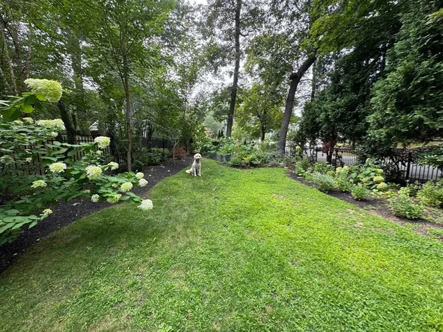 $2,675,000 | 110 Avalon Road, Newton, MA 02468