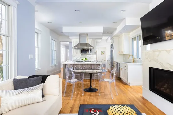 $2,499,000 | 110 Avalon Road, Newton, MA 02468