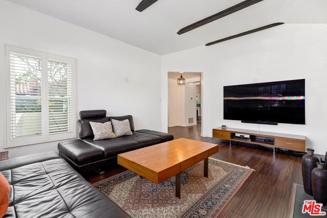 $1,795,000 | 9124 Beverlywood Street, Los Angeles, CA 90034