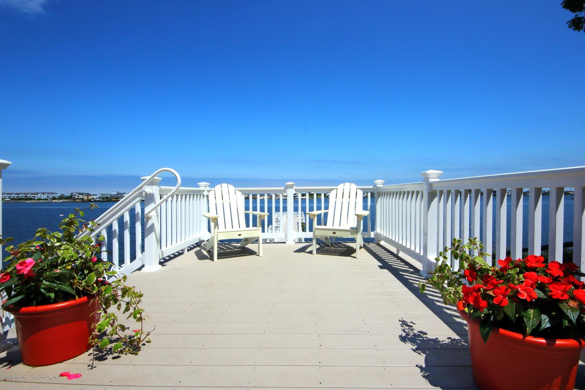 200 Portland Road, Unit B17 Highlands, NJ 07732 - Photo 18 of 32 COOL SUMMER EVENINGS ON THE PIER